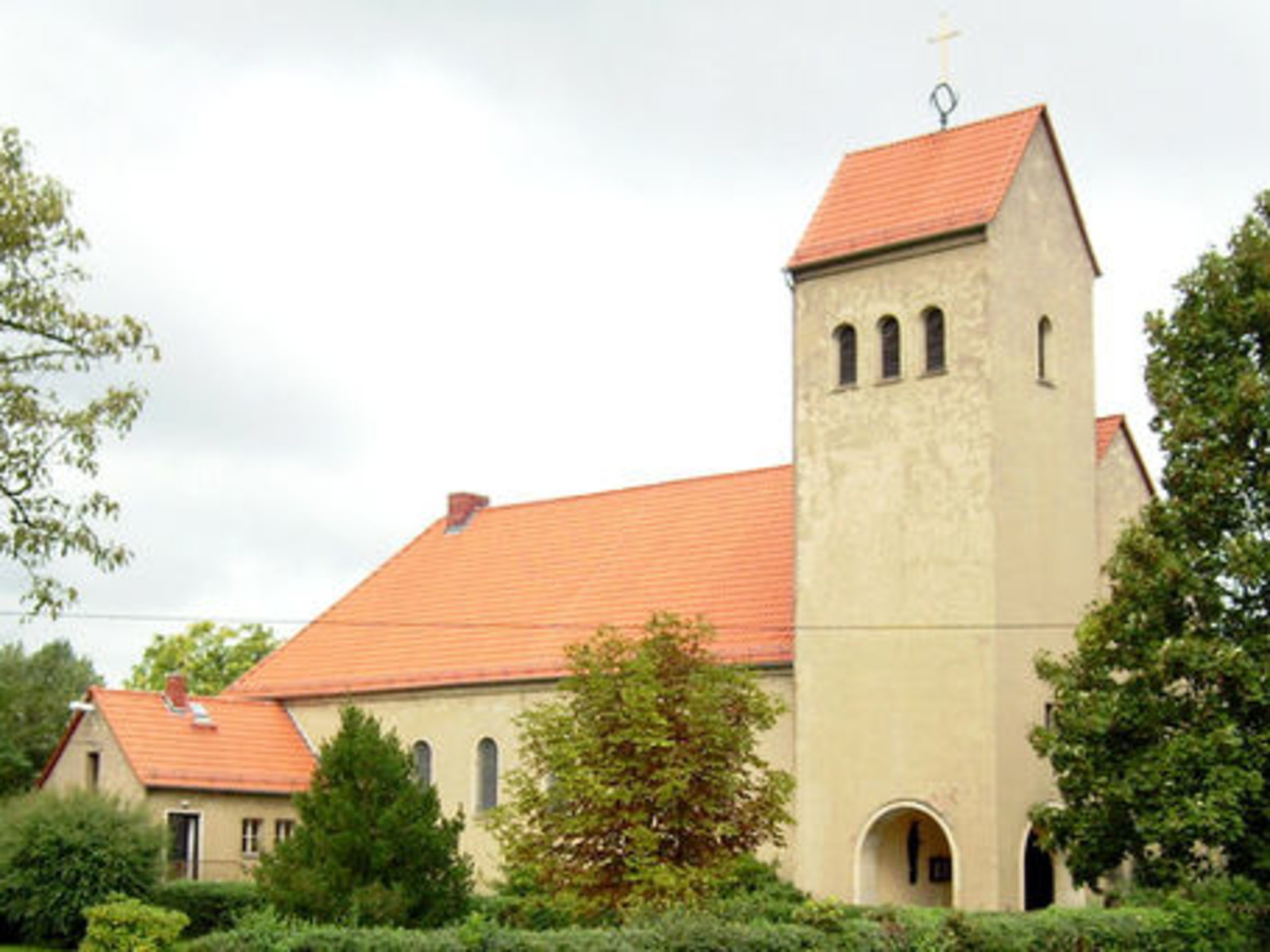 Kirche St. Konrad in Deutzen