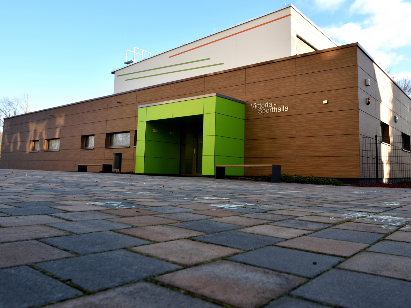 Victoria-Sporthalle im OT Lobst&auml;dt